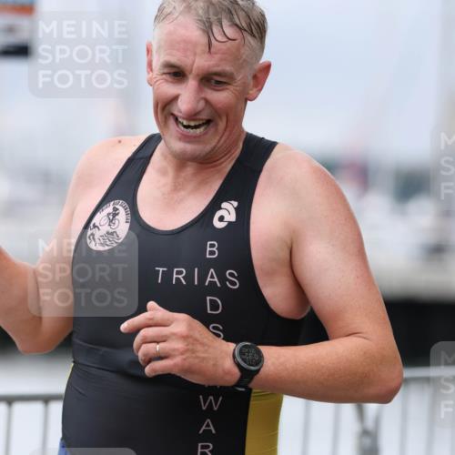 16.08.2026 - KN Förde Triathlon 2026 Antke Förster http://msf.ph/oto/10007492 16.08.2026 12:10:16 Laufen 300 meine-sportfotos.de