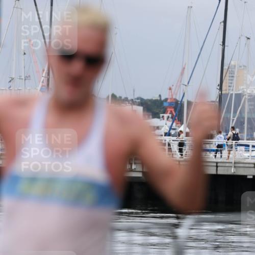 16.08.2026 - KN Förde Triathlon 2026 Antke Förster http://msf.ph/oto/10007621 16.08.2026 12:11:51 Laufen  meine-sportfotos.de