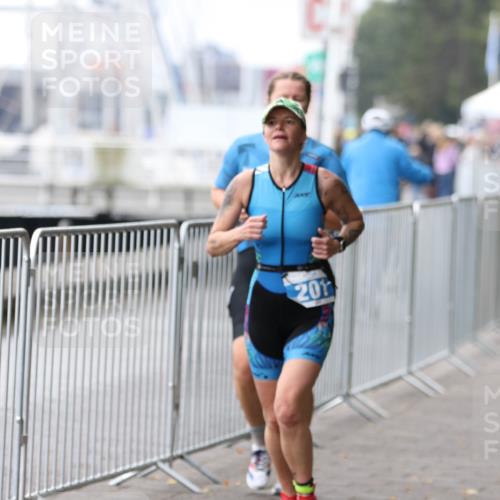 16.08.2026 - KN Förde Triathlon 2026 Antke Förster http://msf.ph/oto/10007689 16.08.2026 10:31:57 Laufen 201 meine-sportfotos.de