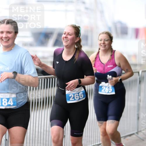 16.08.2026 - KN Förde Triathlon 2026 Antke Förster http://msf.ph/oto/10007728 16.08.2026 10:32:08 Laufen 184, 266, 265 meine-sportfotos.de