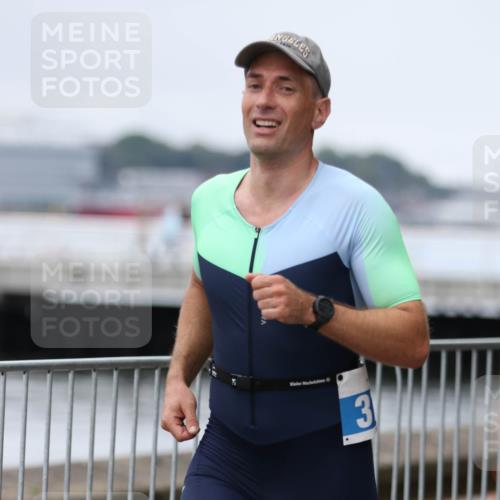 16.08.2026 - KN Förde Triathlon 2026 Antke Förster http://msf.ph/oto/10007801 16.08.2026 12:13:34 Laufen 3 meine-sportfotos.de