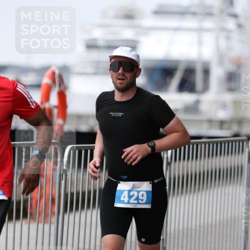 16.08.2026 - KN Förde Triathlon 2026 Antke Förster http://msf.ph/oto/10007822 16.08.2026 12:14:03 Laufen 429 meine-sportfotos.de
