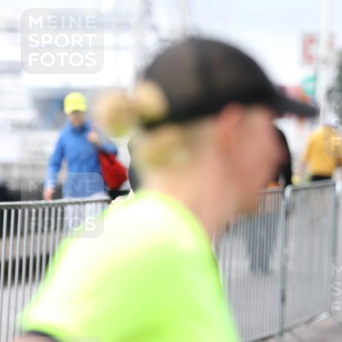 16.08.2026 - KN Förde Triathlon 2026 Antke Förster http://msf.ph/oto/10007824 16.08.2026 10:32:40 Laufen  meine-sportfotos.de