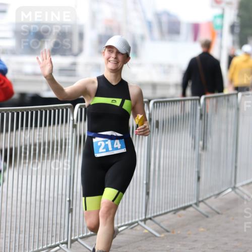 16.08.2026 - KN Förde Triathlon 2026 Antke Förster http://msf.ph/oto/10007833 16.08.2026 10:32:42 Laufen 214 meine-sportfotos.de