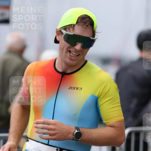 16.08.2026 - KN Förde Triathlon 2026 Antke Förster http://msf.ph/oto/10007843 16.08.2026 12:14:09 Laufen 411, 3 meine-sportfotos.de