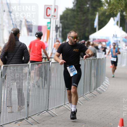 16.08.2026 - KN Förde Triathlon 2026 Antke Förster http://msf.ph/oto/10007864 16.08.2026 12:14:27 Laufen 352, 70 meine-sportfotos.de