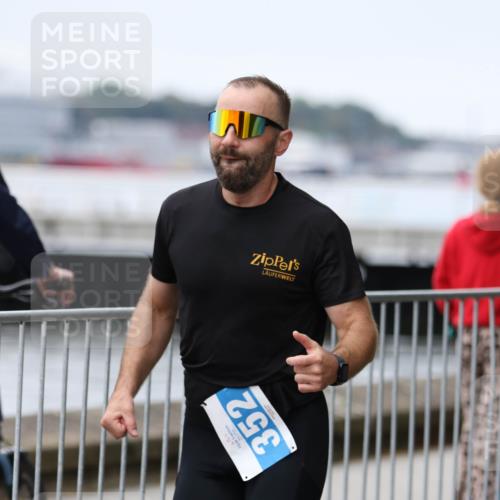 16.08.2026 - KN Förde Triathlon 2026 Antke Förster http://msf.ph/oto/10007873 16.08.2026 12:14:30 Laufen 352 meine-sportfotos.de