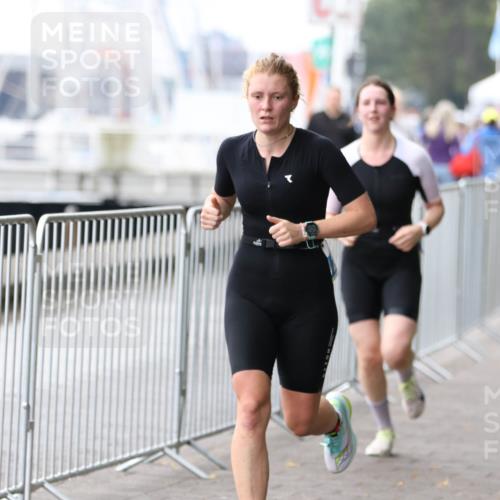 16.08.2026 - KN Förde Triathlon 2026 Antke Förster http://msf.ph/oto/10007905 16.08.2026 10:33:14 Laufen  meine-sportfotos.de
