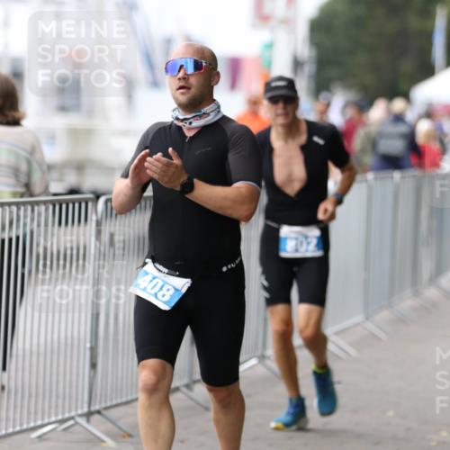 16.08.2026 - KN Förde Triathlon 2026 Antke Förster http://msf.ph/oto/10007915 16.08.2026 12:14:55 Laufen 408, 802 meine-sportfotos.de