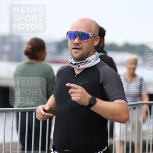 16.08.2026 - KN Förde Triathlon 2026 Antke Förster http://msf.ph/oto/10007924 16.08.2026 12:14:57 Laufen 408 meine-sportfotos.de