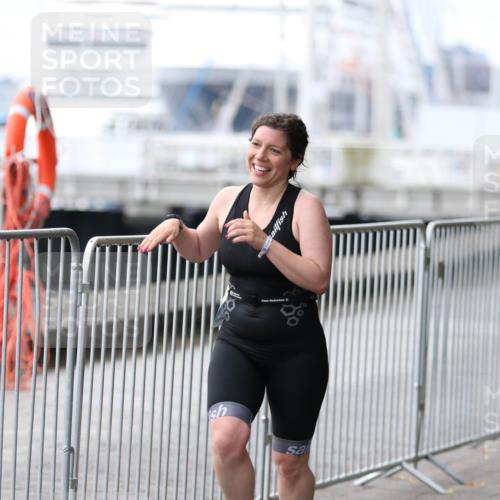 16.08.2026 - KN Förde Triathlon 2026 Antke Förster http://msf.ph/oto/10007947 16.08.2026 10:33:35 Laufen  meine-sportfotos.de