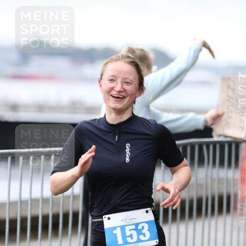 16.08.2026 - KN Förde Triathlon 2026 Antke Förster http://msf.ph/oto/10007992 16.08.2026 10:33:59 Laufen 153, 2026 meine-sportfotos.de