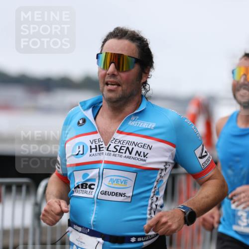 16.08.2026 - KN Förde Triathlon 2026 Antke Förster http://msf.ph/oto/10007999 16.08.2026 12:15:42 Laufen 338, 3 meine-sportfotos.de