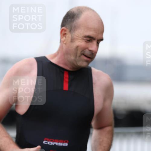 16.08.2026 - KN Förde Triathlon 2026 Antke Förster http://msf.ph/oto/10008083 16.08.2026 12:16:11 Laufen  meine-sportfotos.de