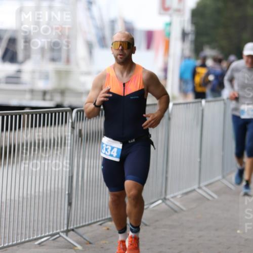 16.08.2026 - KN Förde Triathlon 2026 Antke Förster http://msf.ph/oto/10008128 16.08.2026 12:16:40 Laufen 334 meine-sportfotos.de