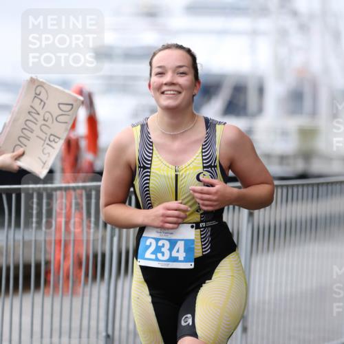 16.08.2026 - KN Förde Triathlon 2026 Antke Förster http://msf.ph/oto/10008154 16.08.2026 10:35:18 Laufen 234 meine-sportfotos.de