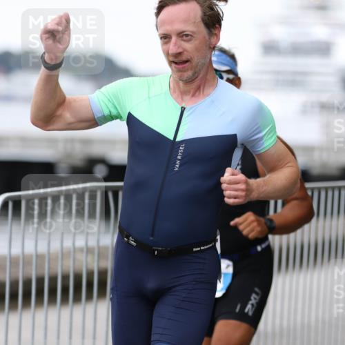 16.08.2026 - KN Förde Triathlon 2026 Antke Förster http://msf.ph/oto/10008230 16.08.2026 12:17:29 Laufen  meine-sportfotos.de