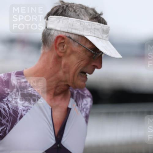 16.08.2026 - KN Förde Triathlon 2026 Antke Förster http://msf.ph/oto/10008266 16.08.2026 12:17:47 Laufen  meine-sportfotos.de