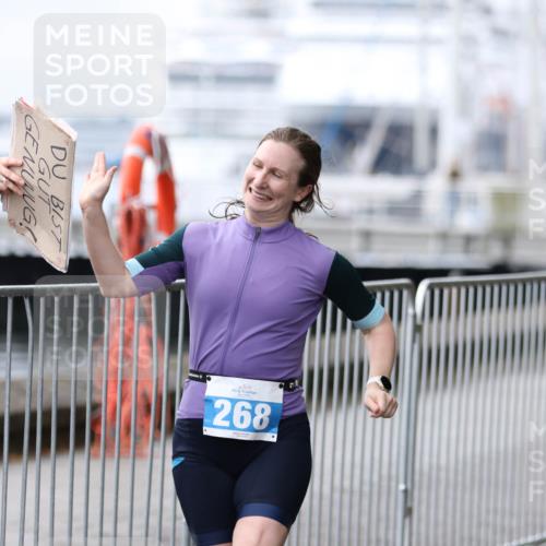 16.08.2026 - KN Förde Triathlon 2026 Antke Förster http://msf.ph/oto/10008274 16.08.2026 10:36:09 Laufen 268 meine-sportfotos.de