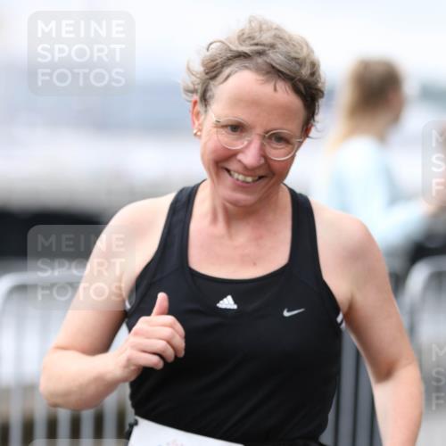16.08.2026 - KN Förde Triathlon 2026 Antke Förster http://msf.ph/oto/10008304 16.08.2026 10:36:17 Laufen 213 meine-sportfotos.de