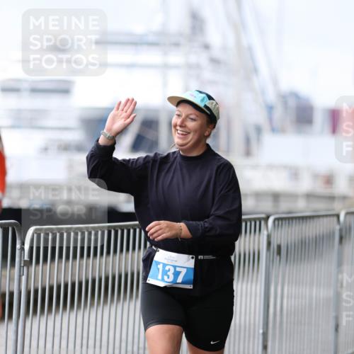 16.08.2026 - KN Förde Triathlon 2026 Antke Förster http://msf.ph/oto/10008349 16.08.2026 10:36:53 Laufen 137 meine-sportfotos.de
