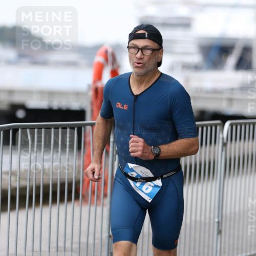 16.08.2026 - KN Förde Triathlon 2026 Antke Förster http://msf.ph/oto/10008371 16.08.2026 12:18:51 Laufen 6 meine-sportfotos.de