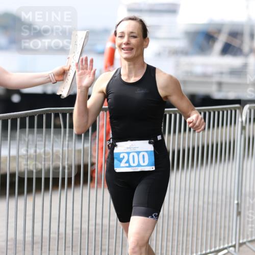 16.08.2026 - KN Förde Triathlon 2026 Antke Förster http://msf.ph/oto/10008409 16.08.2026 10:37:43 Laufen 200 meine-sportfotos.de