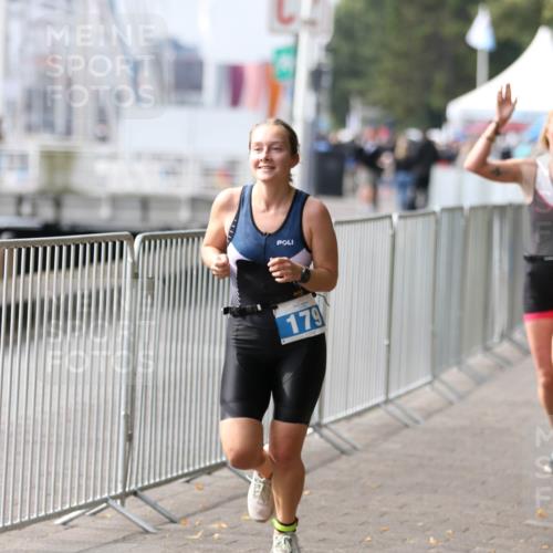 16.08.2026 - KN Förde Triathlon 2026 Antke Förster http://msf.ph/oto/10008424 16.08.2026 10:37:53 Laufen 179 meine-sportfotos.de