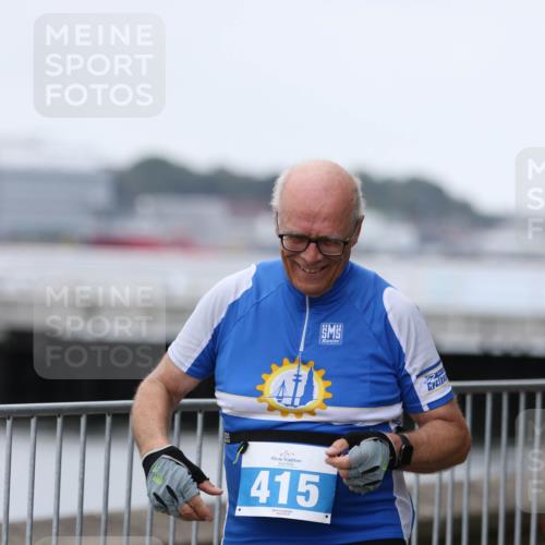 16.08.2026 - KN Förde Triathlon 2026 Antke Förster http://msf.ph/oto/10008455 16.08.2026 12:19:35 Laufen 415 meine-sportfotos.de