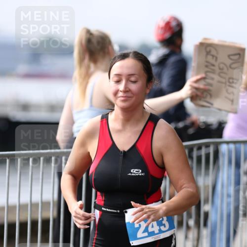 16.08.2026 - KN Förde Triathlon 2026 Antke Förster http://msf.ph/oto/10008493 16.08.2026 10:39:03 Laufen 243 meine-sportfotos.de