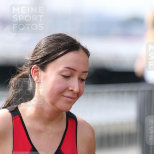 16.08.2026 - KN Förde Triathlon 2026 Antke Förster http://msf.ph/oto/10008502 16.08.2026 10:39:05 Laufen  meine-sportfotos.de
