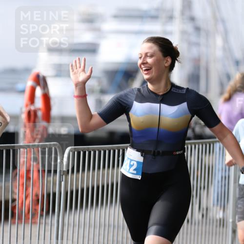 16.08.2026 - KN Förde Triathlon 2026 Antke Förster http://msf.ph/oto/10008517 16.08.2026 10:39:09 Laufen 12 meine-sportfotos.de
