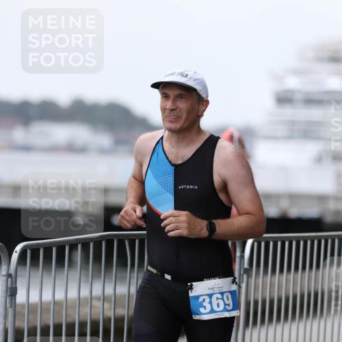 16.08.2026 - KN Förde Triathlon 2026 Antke Förster http://msf.ph/oto/10008539 16.08.2026 12:20:17 Laufen 369 meine-sportfotos.de