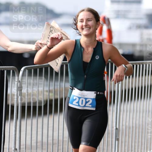 16.08.2026 - KN Förde Triathlon 2026 Antke Förster http://msf.ph/oto/10008550 16.08.2026 10:39:26 Laufen 202 meine-sportfotos.de