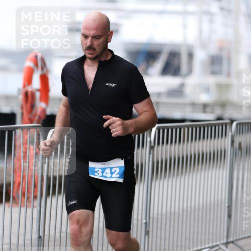 16.08.2026 - KN Förde Triathlon 2026 Antke Förster http://msf.ph/oto/10008584 16.08.2026 12:20:59 Laufen 342 meine-sportfotos.de