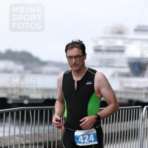 16.08.2026 - KN Förde Triathlon 2026 Antke Förster http://msf.ph/oto/10008653 16.08.2026 12:21:31 Laufen 424, 2005 meine-sportfotos.de