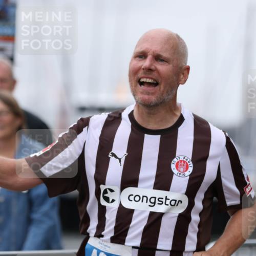 16.08.2026 - KN Förde Triathlon 2026 Antke Förster http://msf.ph/oto/10008687 16.08.2026 12:21:56 Laufen 14326, 409, 1910 meine-sportfotos.de