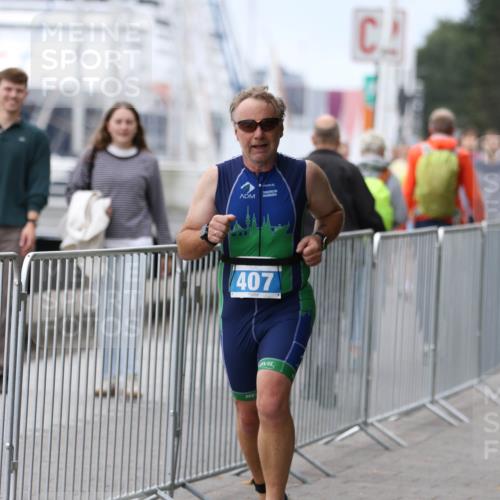 16.08.2026 - KN Förde Triathlon 2026 Antke Förster http://msf.ph/oto/10008725 16.08.2026 12:22:36 Laufen 407 meine-sportfotos.de