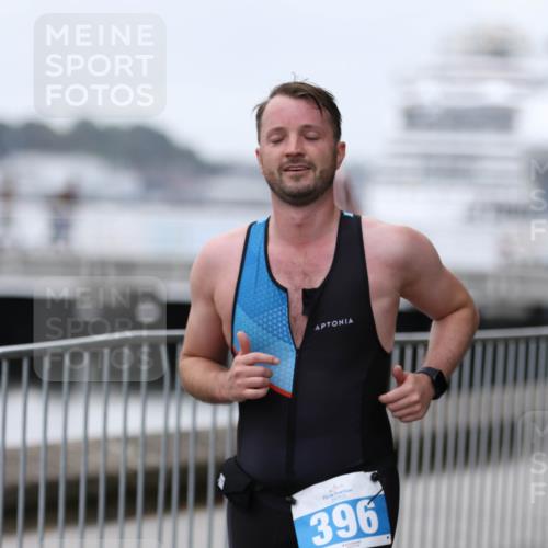 16.08.2026 - KN Förde Triathlon 2026 Antke Förster http://msf.ph/oto/10008745 16.08.2026 12:22:50 Laufen 396 meine-sportfotos.de