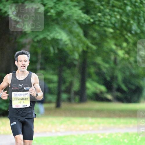 30.08.2026 - Blankeneser Heldenlauf Dr. Thomas Lammeyer http://msf.ph/oto/10008904 30.08.2026 09:23:42 Laufen 1612 meine-sportfotos.de