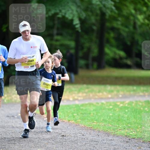 30.08.2026 - Blankeneser Heldenlauf Dr. Thomas Lammeyer http://msf.ph/oto/10009683 30.08.2026 09:30:50 Laufen 1173, 1574, 7, 1172 meine-sportfotos.de