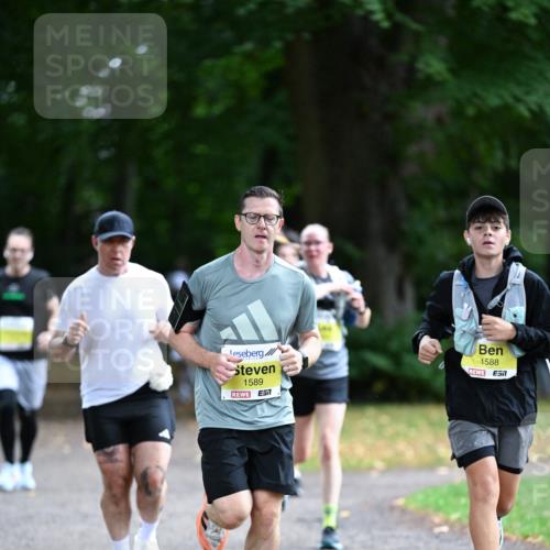 30.08.2026 - Blankeneser Heldenlauf Dr. Thomas Lammeyer http://msf.ph/oto/10009859 30.08.2026 09:31:55 Laufen 1589, 1588 meine-sportfotos.de