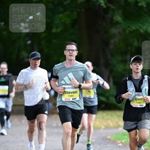 30.08.2026 - Blankeneser Heldenlauf Dr. Thomas Lammeyer http://msf.ph/oto/10009860 30.08.2026 09:31:55 Laufen 1589, 1588 meine-sportfotos.de