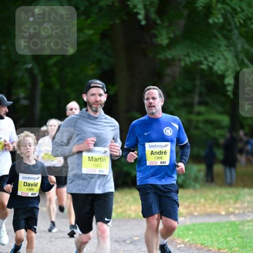 30.08.2026 - Blankeneser Heldenlauf Dr. Thomas Lammeyer http://msf.ph/oto/10010077 30.08.2026 09:33:21 Laufen 1369, 1063, 1368, 7 meine-sportfotos.de
