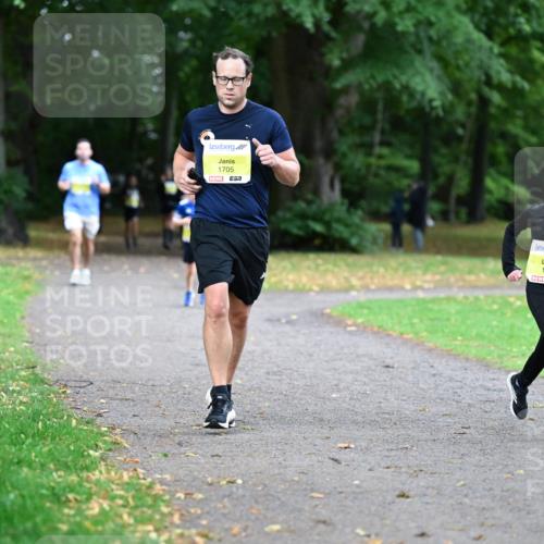30.08.2026 - Blankeneser Heldenlauf Dr. Thomas Lammeyer http://msf.ph/oto/10010190 30.08.2026 09:33:49 Laufen 1705, 1752 meine-sportfotos.de