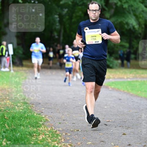 30.08.2026 - Blankeneser Heldenlauf Dr. Thomas Lammeyer http://msf.ph/oto/10010196 30.08.2026 09:33:50 Laufen 1705, 57 meine-sportfotos.de