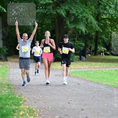 30.08.2026 - Blankeneser Heldenlauf Dr. Thomas Lammeyer http://msf.ph/oto/10010269 30.08.2026 09:34:07 Laufen 1772, 1771 meine-sportfotos.de