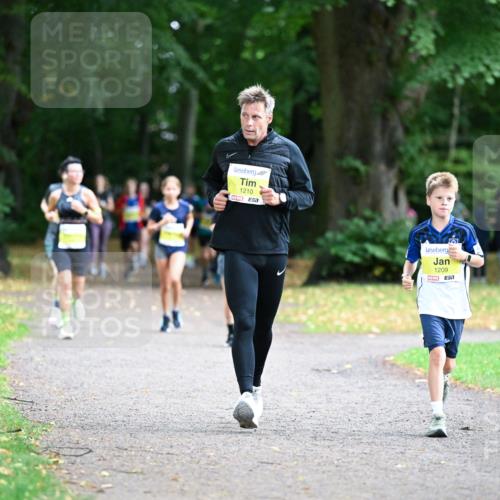 30.08.2026 - Blankeneser Heldenlauf Dr. Thomas Lammeyer http://msf.ph/oto/10010375 30.08.2026 09:34:29 Laufen 1210, 1209 meine-sportfotos.de