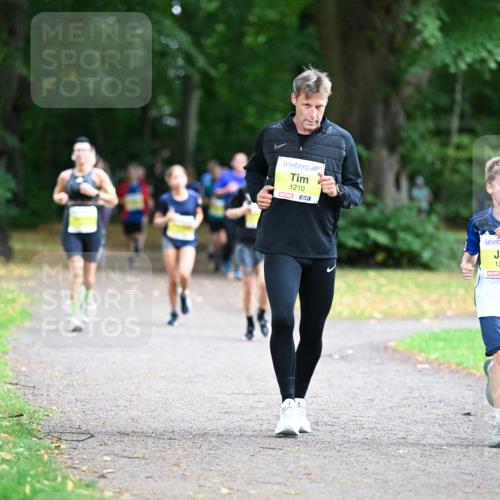 30.08.2026 - Blankeneser Heldenlauf Dr. Thomas Lammeyer http://msf.ph/oto/10010380 30.08.2026 09:34:30 Laufen 1210, 1209, 7 meine-sportfotos.de