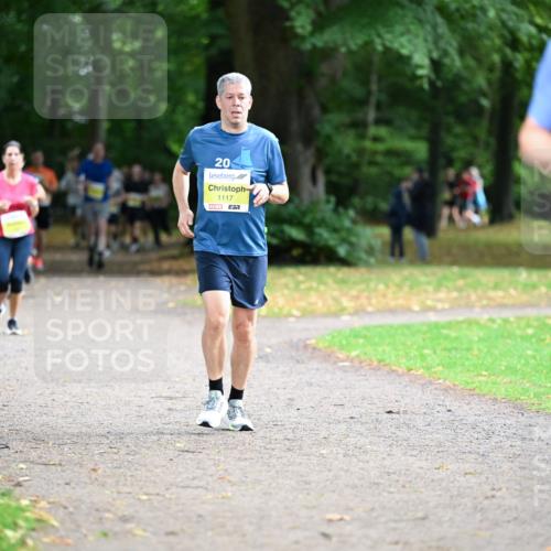 30.08.2026 - Blankeneser Heldenlauf Dr. Thomas Lammeyer http://msf.ph/oto/10010897 30.08.2026 09:36:23 Laufen 20, 1117 meine-sportfotos.de